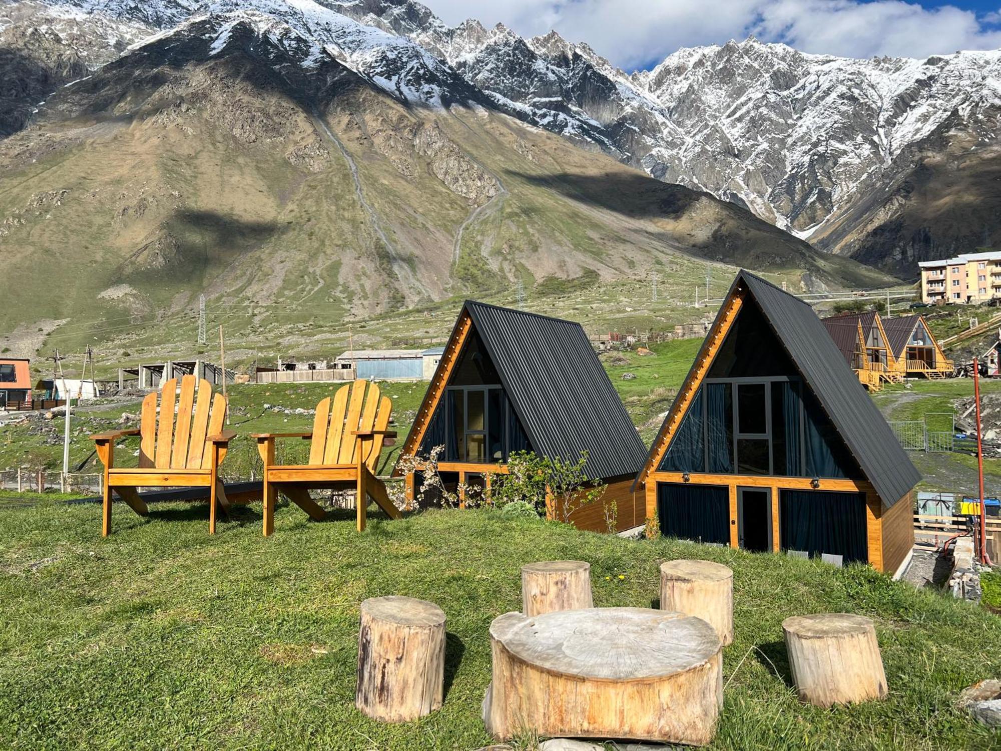 Kazbegi Hills Cottages Dış mekan fotoğraf