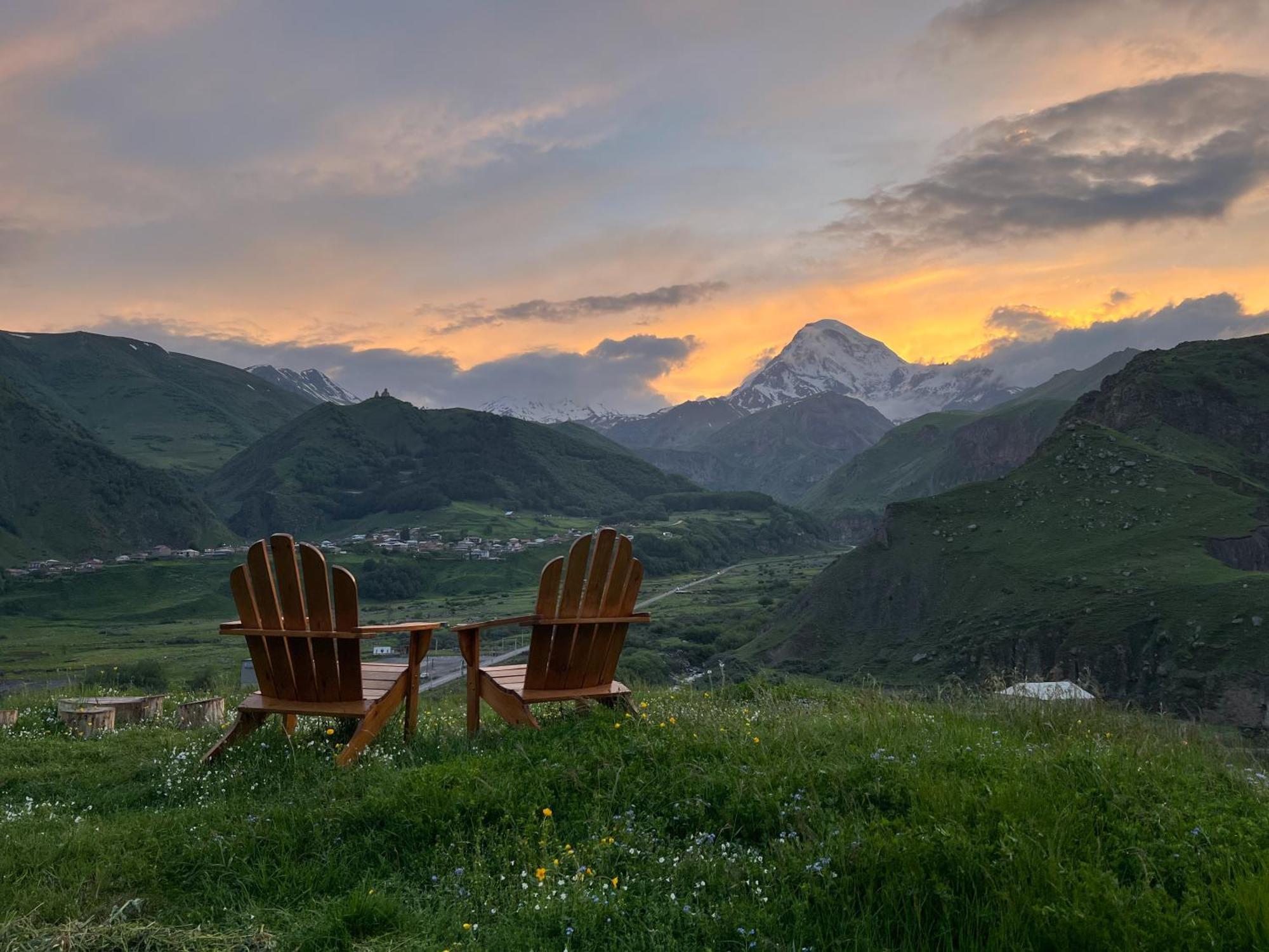 Kazbegi Hills Cottages Dış mekan fotoğraf